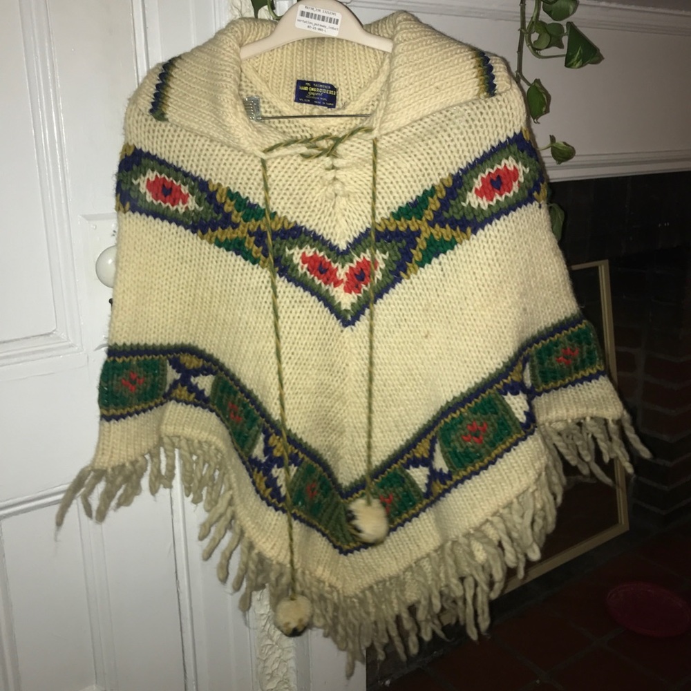 100% wool 60s poncho